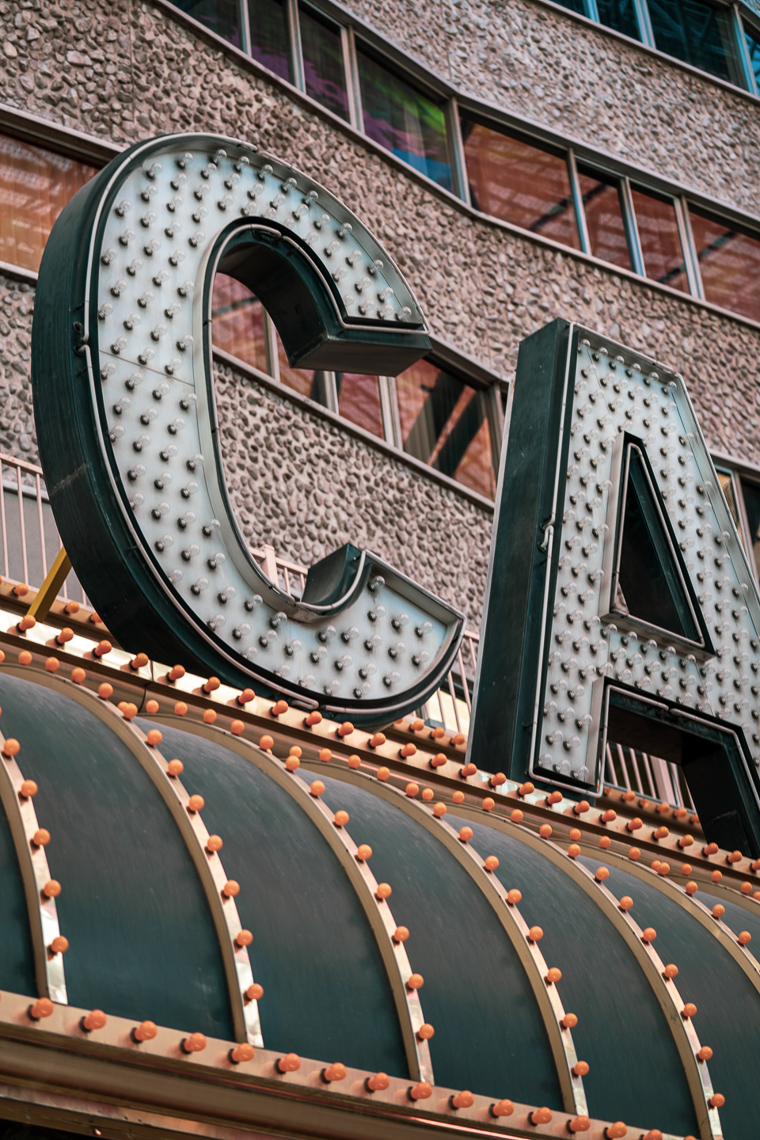 FremontStreet-AnthonyMair6of25
